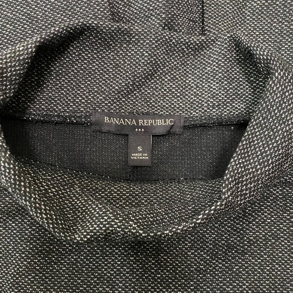 Banana republic turtle neck long sleeve blouse - Picture 5 of 8